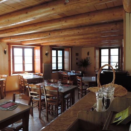 Auberge Du Brabant Chez Titof Roche-en-Regnier Екстер'єр фото